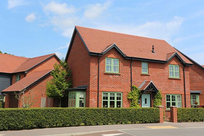 4 Bedroom Detached House For Sale In Waltham Road, Bishops Waltham, SO32