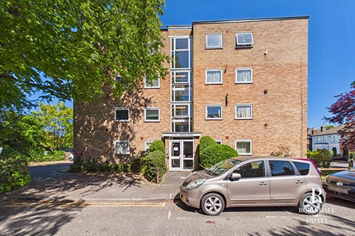 1 Bedroom Flat For Sale In Hinton Road, Wallington, SM6