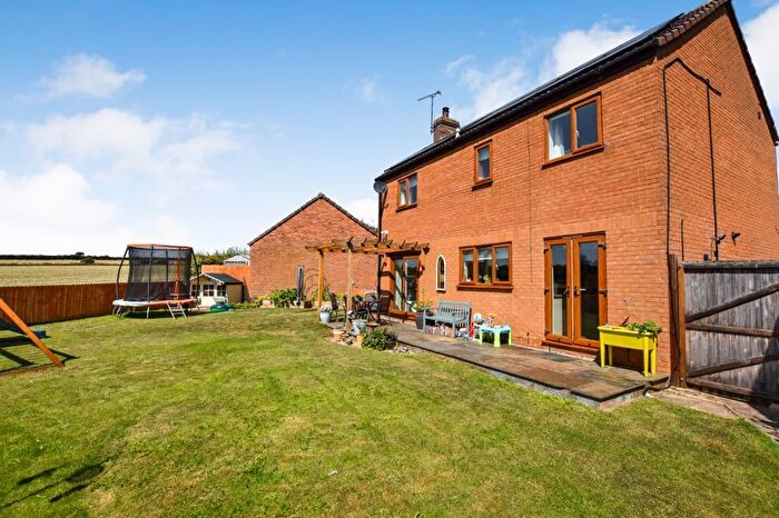 4 Bedroom Detached House For Sale In Ermine Rise, Great Casterton, Stamford, PE9