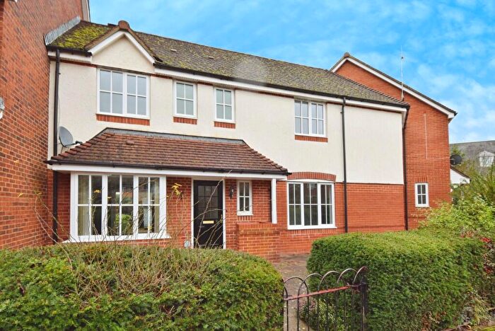 4 Bedroom Terraced House For Sale In Oaklands Avenue, Amesbury, SP4