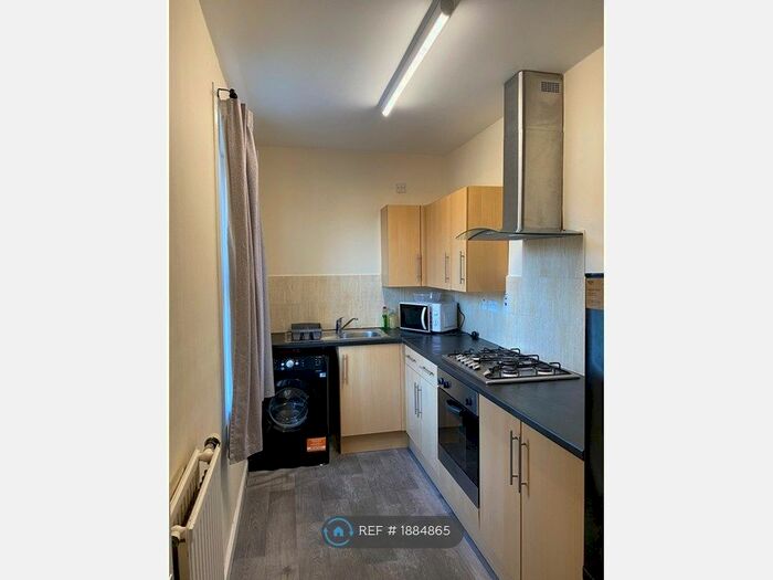 2 Bedroom Flat To Rent In St. Nicholas Street, St. Andrews, KY16
