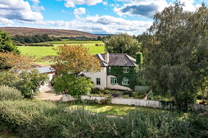 4 Bedroom Detached House For Sale In Foxhouses Cottage, Long Lane, Preston, PR3