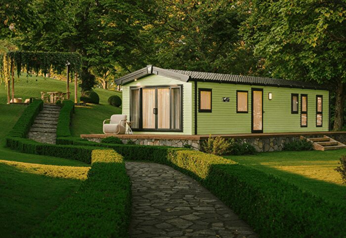 2 Bedroom Mobile/park Home For Sale In Newton Le Willows, Bedale, DL8