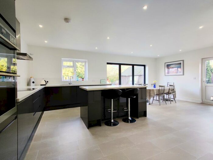 5 Bedroom Semi-Detached House To Rent In Earlham Green Lane, Norwich, NR5