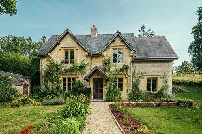 4 Bedroom Detached House For Sale In Syde, Cheltenham, Gloucestershire, GL53