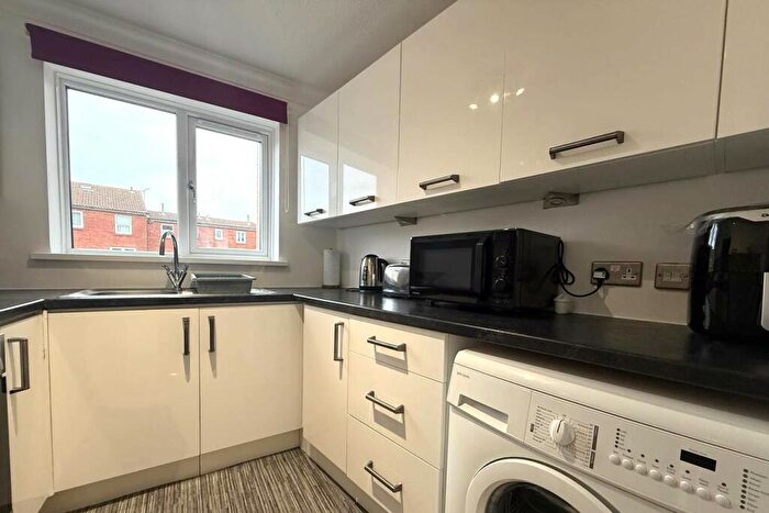 1 Bedroom Flat To Rent In Single Occupants Only. Florence Road, Southsea Part Furnished, PO5