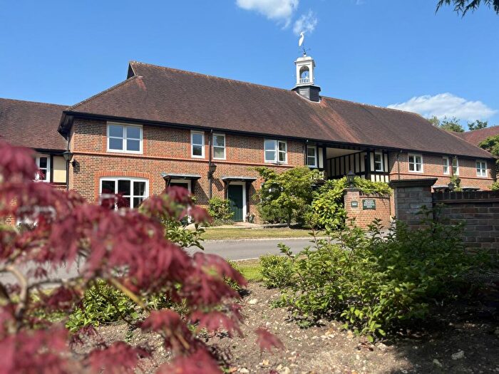 2 Bedroom Retirement Property For Sale In Mytchett Heath, Mytchett, Camberley, GU16