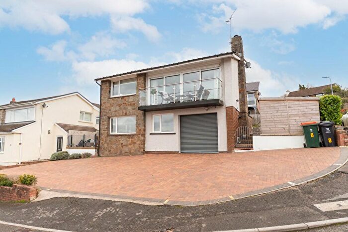 4 Bedroom Detached House For Sale In Old Hill Crescent, Christchurch, NP18