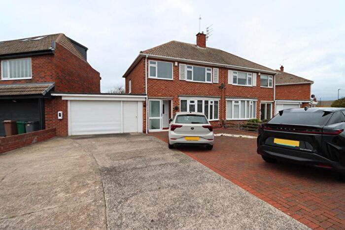 3 Bedroom Semi Detached House For Sale In Carolyn Crescent, Whitley Bay, Tyne & Wear, NE26
