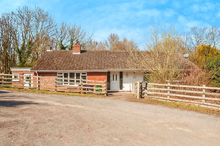 3 Bedroom Detached Bungalow For Sale In Doncaster Road, Crofton, Wakefield, WF4