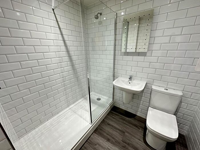 2 Bedroom Flat To Rent In Flat, Old Mill, Guthrie Street, Dundee, DD1