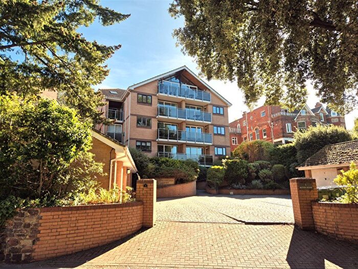 2 Bedroom Flat To Rent In Alton Road, Lower Parkstone, Poole, BH14