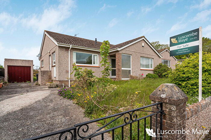 3 Bedroom Detached Bungalow For Sale In Elm Tree Park, Yealmpton, Devon, PL8
