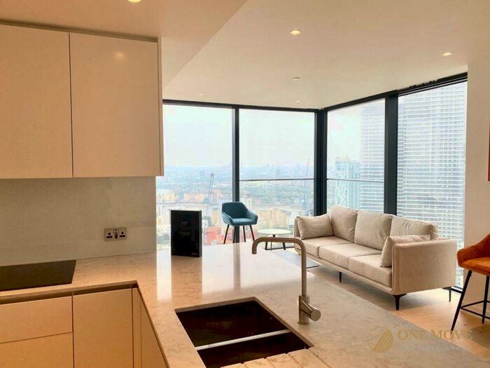 2 Bedroom Flat To Rent In Marsh Wall, Hampton Tower, E14