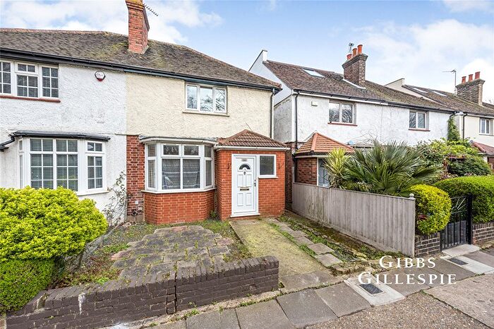3 Bedroom Semi Detached House To Rent In Church Walk, Brentford, TW8