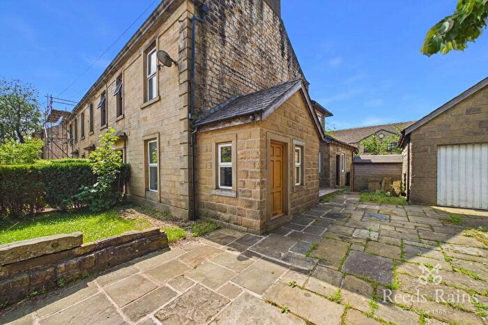 3 Bedroom End Of Terrace House To Rent In Stalybridge Road, Mottram, Hyde, Greater Manchester, SK14