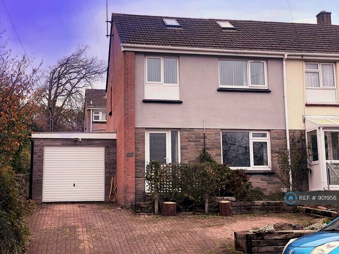 3 Bedroom End Of Terrace House To Rent In Manor Way, Ivybridge, PL21