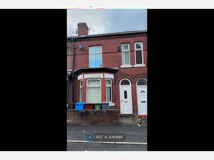 3 Bedroom Terraced House To Rent In Woodland Avenue, Manchester, M18