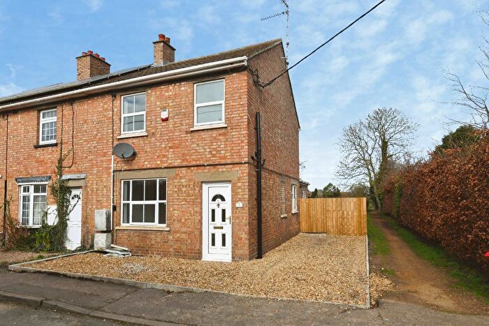3 Bedroom End Of Terrace House For Sale In Hawthorn Road, Emneth, Wisbech, PE14