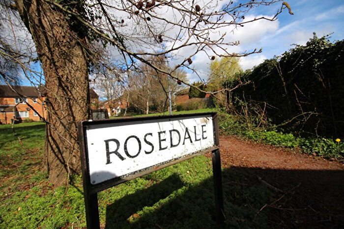 1 Bedroom Maisonette To Rent In Rosedale, Houghton Regis, Dunstable, Bedfordshire, LU5
