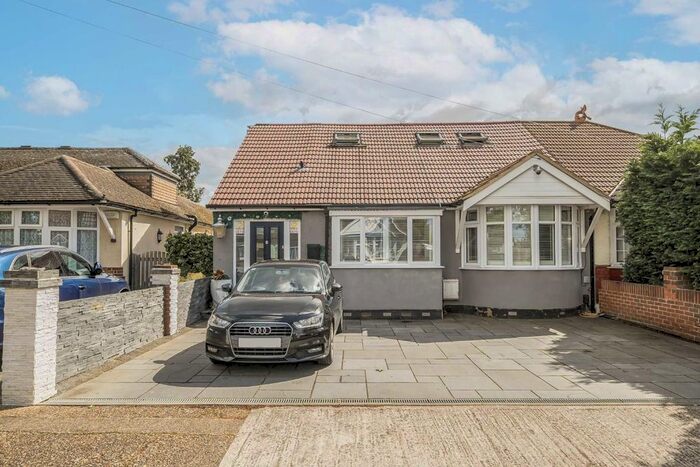 3 Bedroom Semi-Detached House To Rent In Birch Grove, Shepperton, TW17