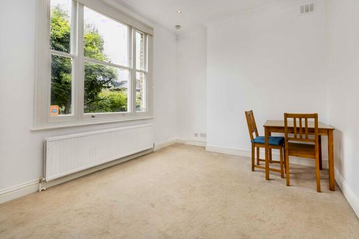 1 Bedroom Flat To Rent In Oxford Road, London, W5