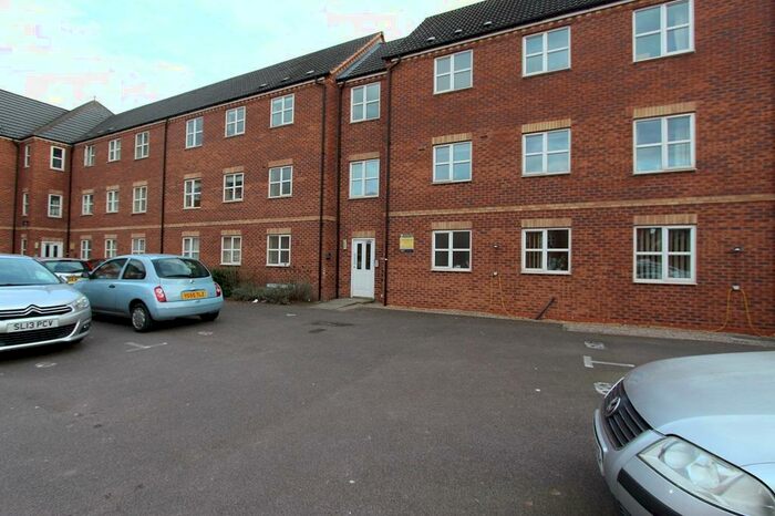 2 Bedroom Flat To Rent In Thompson Court, Chilwell, NG9