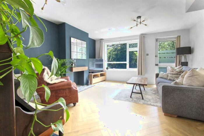 3 Bedroom Terraced House For Sale In Whiteley Close, Dane End, SG12