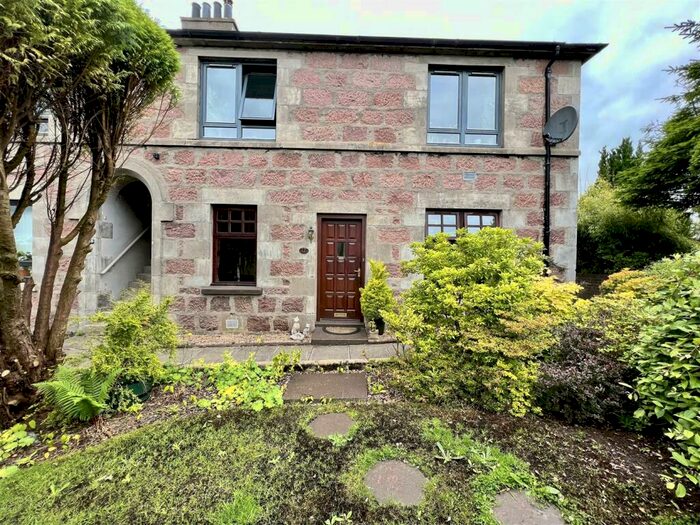 2 Bedroom Flat For Sale In School Road, Peterculter, Aberdeen, AB14