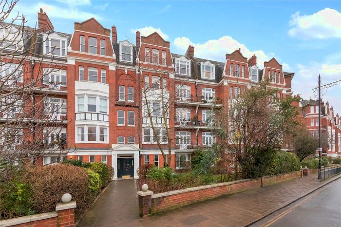 3 Bedroom Flat To Rent In Castelnau Mansions, Castelnau, London SW13