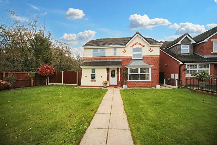 4 Bedroom Detached House For Sale In Cherrybrook Drive, Winstanley, WN3