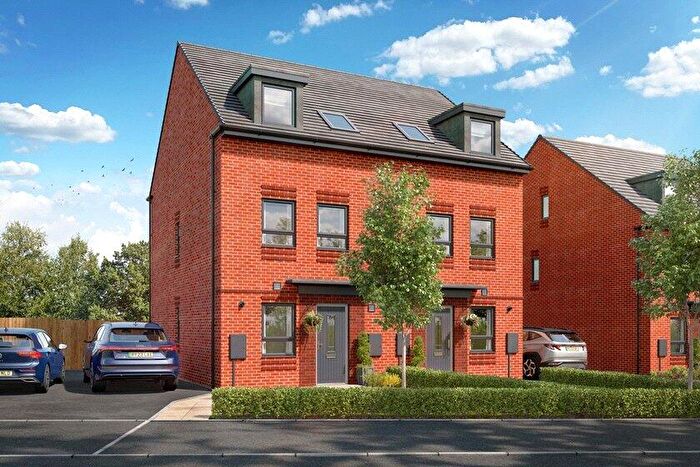 3 Bedroom Semi-Detached House For Sale In Clipstone Park, Briggington Way, Leighton Buzzard, Bedfordshire, LU7