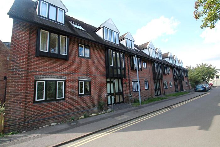 2 Bedroom Flat For Sale In St. Ann Place, Salisbury, SP1