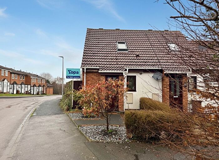 1 Bedroom End Terrace House For Sale In Flamingo Close, Walderslade, Chatham, ME5