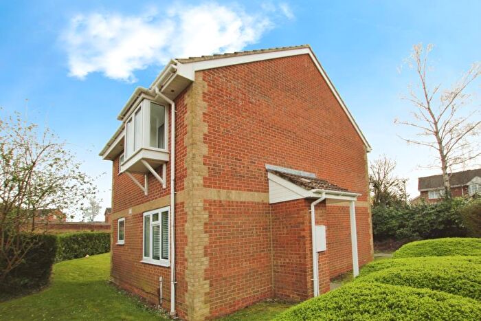 1 Bedroom Semi-Detached House To Rent In Great Meadow Road - Bradley Stoke, BS32