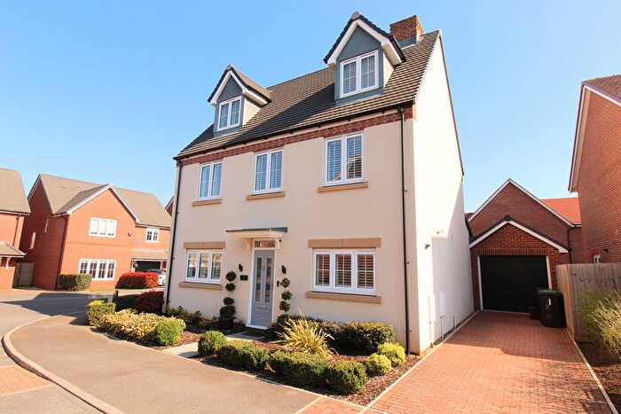 5 Bedroom Detached House For Sale In Berridge Fields, Potton, Sandy, SG19