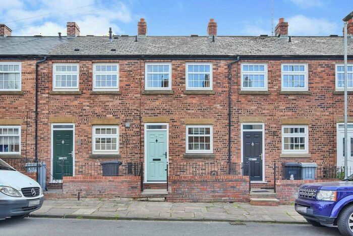 2 Bedroom Terraced House To Rent In St. Georges Street, Macclesfield, Cheshire, SK11