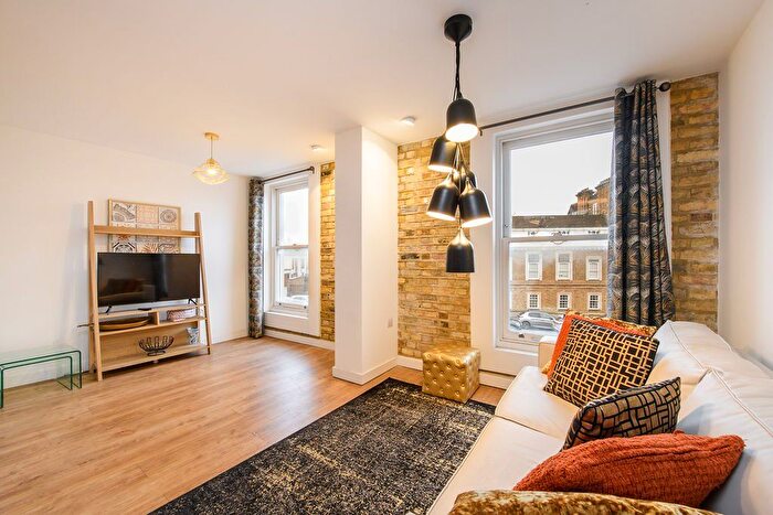 1 Bedroom Flat To Rent In Kew Bridge Road, Brentford, TW8