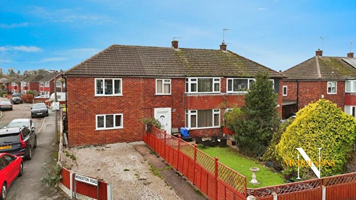4 Bedroom Semi Detached House For Sale In A Huge Family Home, At An Affordable Price, On North Road, Retford, DN22