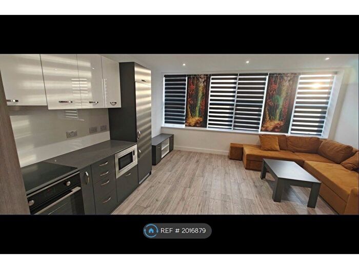 Studio To Rent In Equity House, Edgware, HA8