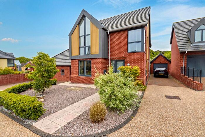 3 Bedroom Detached House For Sale In Younger Drive, Sheringham, NR26
