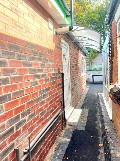 Studio To Rent In Verdure Close, Failsworth, Manchester, M34