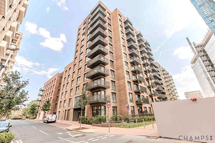 2 Bedroom Flat To Rent In Banks Road, SE3