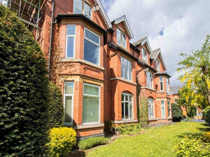 2 Bedroom Flat To Rent In Musters Gables, West Bridgford, Nottingham, NG2