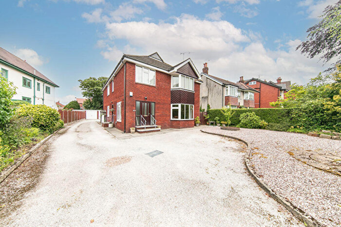 3 Bedroom Flat For Sale In No. A, Blackpool Old Road, Poulton-le-Fylde., FY6