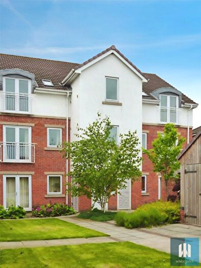 2 Bedroom Flat To Rent In Lagentium Plaza, Castleford, West Yorkshire, WF10