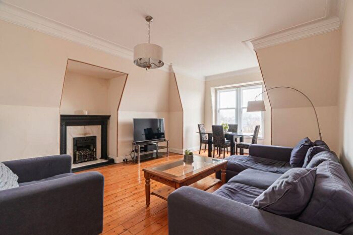 2 Bedroom Flat For Sale In (F) South Oswald Road, Edinburgh, EH9