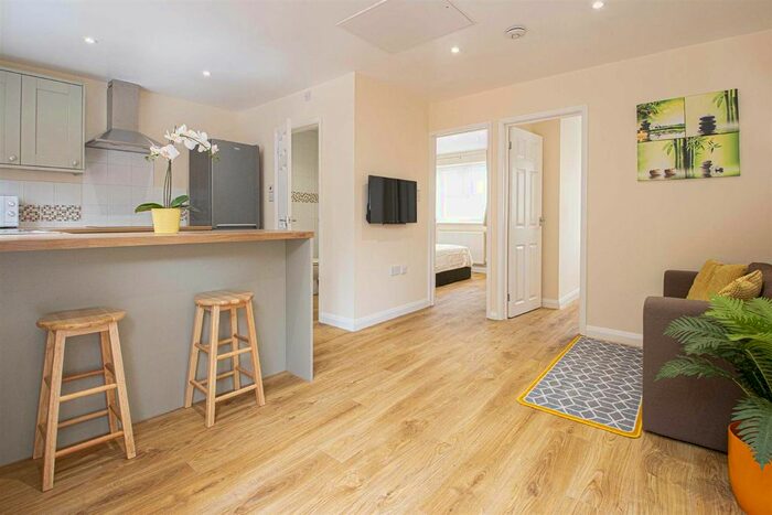 2 Bedroom Detached House To Rent In The Annex, Garthwaite Crescent, Shenley Brook End, MK5