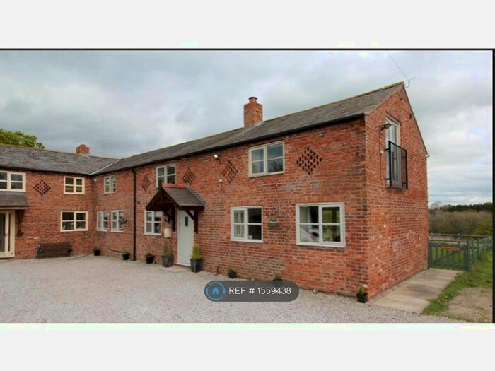 4 Bedroom Semi-Detached House To Rent In Blackwood Barns, Wrexham, LL13