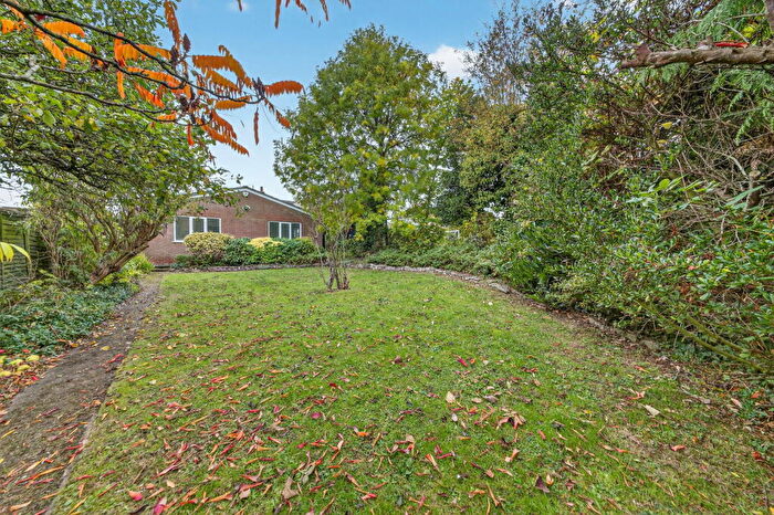 2 Bedroom Detached Bungalow For Sale In Pipers Hill Road, Kettering, NN15